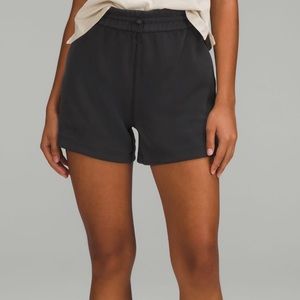 Lululemon Softstreme high rise short 4”